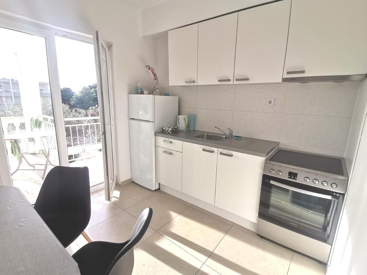 Apt White Idyll, 3 Bedrooms, 3 Bathrooms, Terrace Apt Promajna Dış mekan fotoğraf